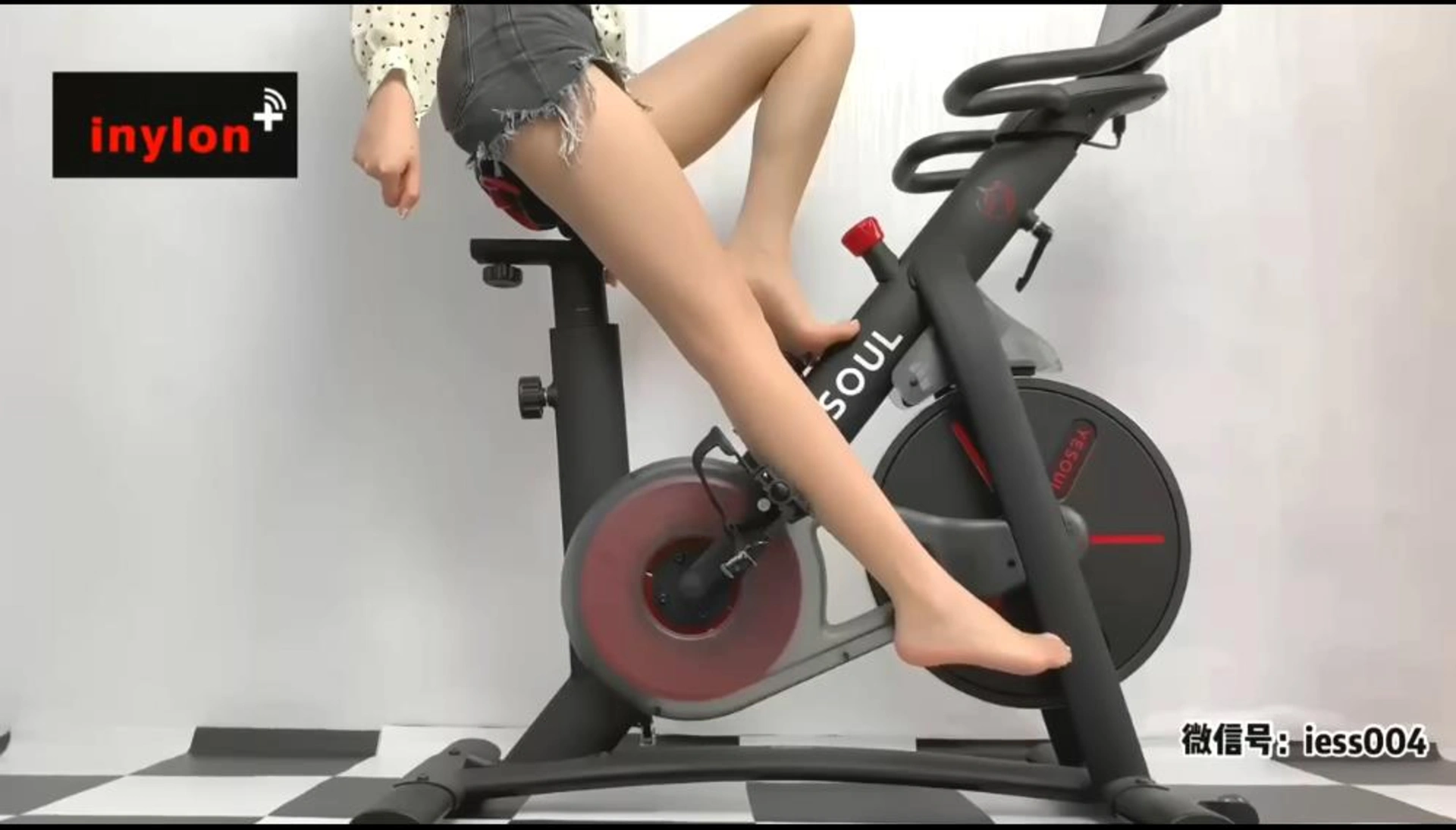 【iess秀 040】芊芊超可爱的玉足极品美腿丝袜 1